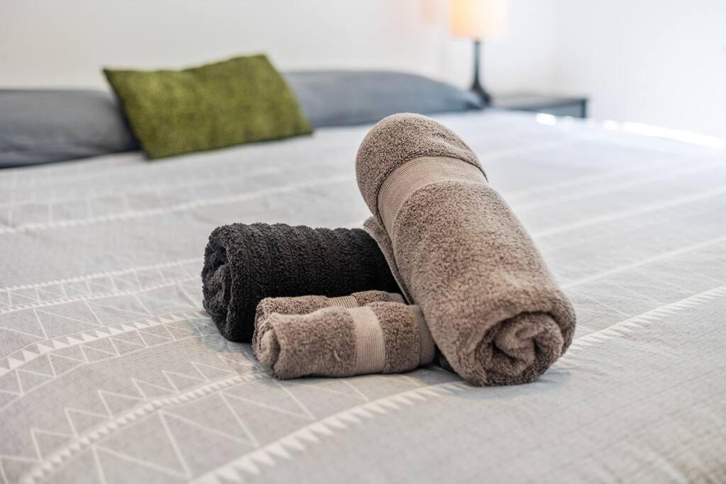 Designer Home: King Beds, Luxe Bath+Free Parking! Atlanta Buitenkant foto